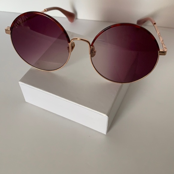 Diff Eyewear Accessories - Diff  sunglasses  Rose Gold Berry Tortoise.